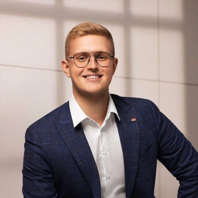 Глеб Юченков